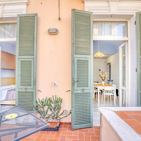 Vivi La Dolce Vita A Due Passi Dal Mare Bordighera Extérieur photo